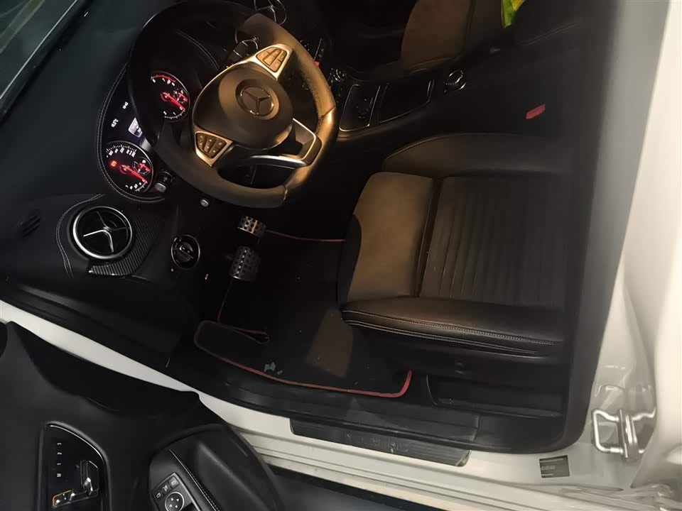 Mercedes-Benz Class B