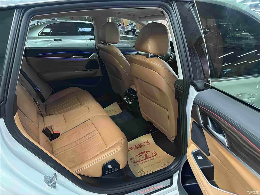 BMW 6 Series GT, 2023 10
