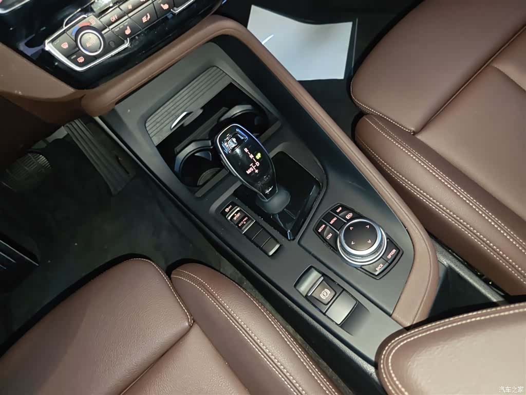 BMW X1, 2021 14
