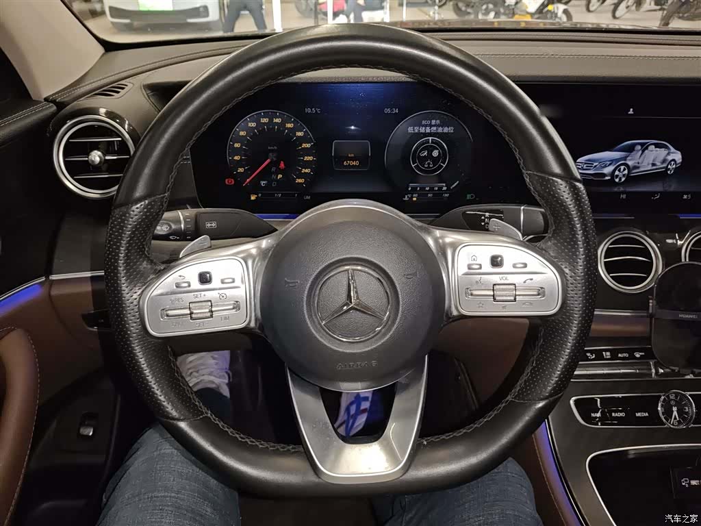 Mercedes-Benz E-Class, 2019 3