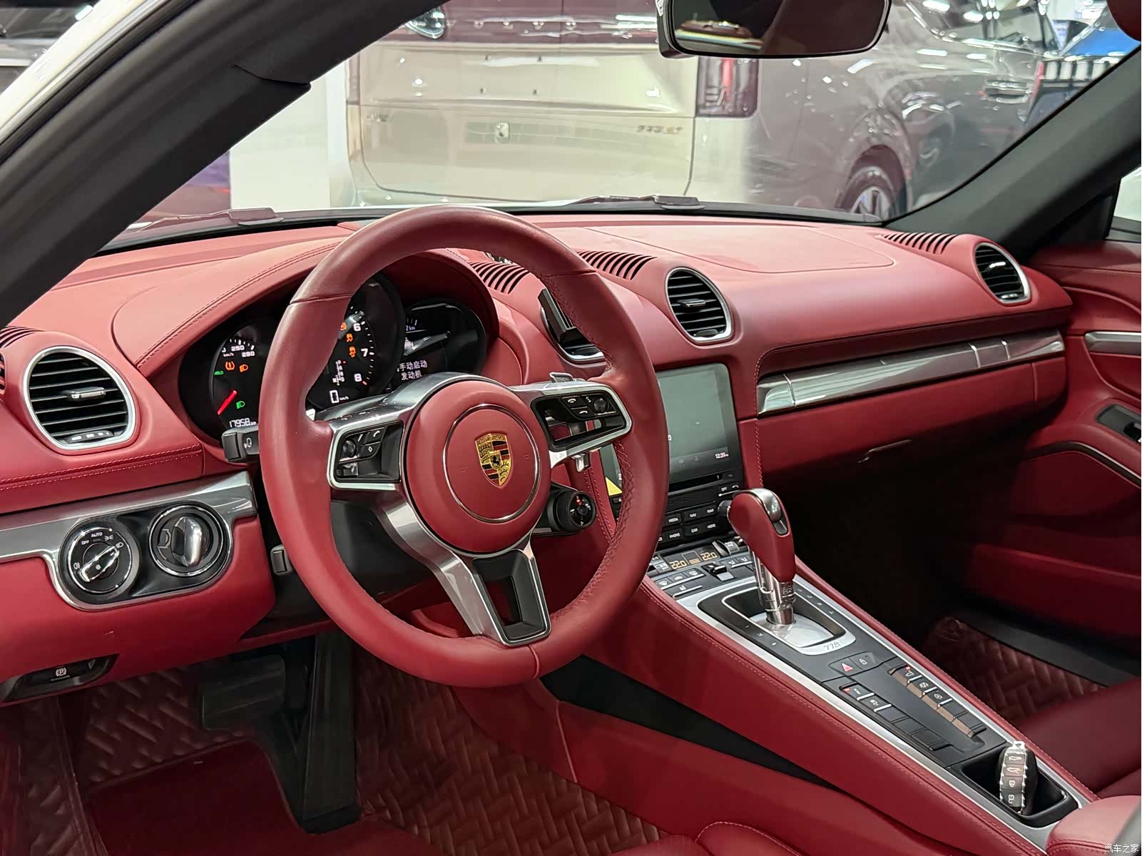 Porsche Cayman, 2023 15