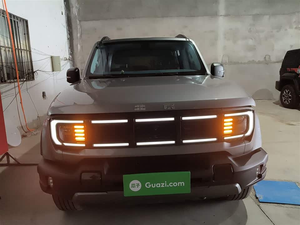 Beijing BJ40