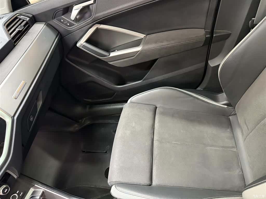 Audi Q3, 2023 18