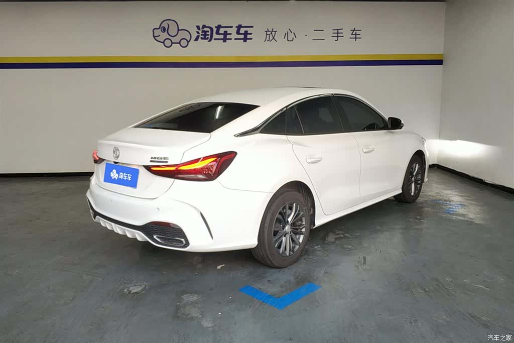 MG MG5, 2025 3