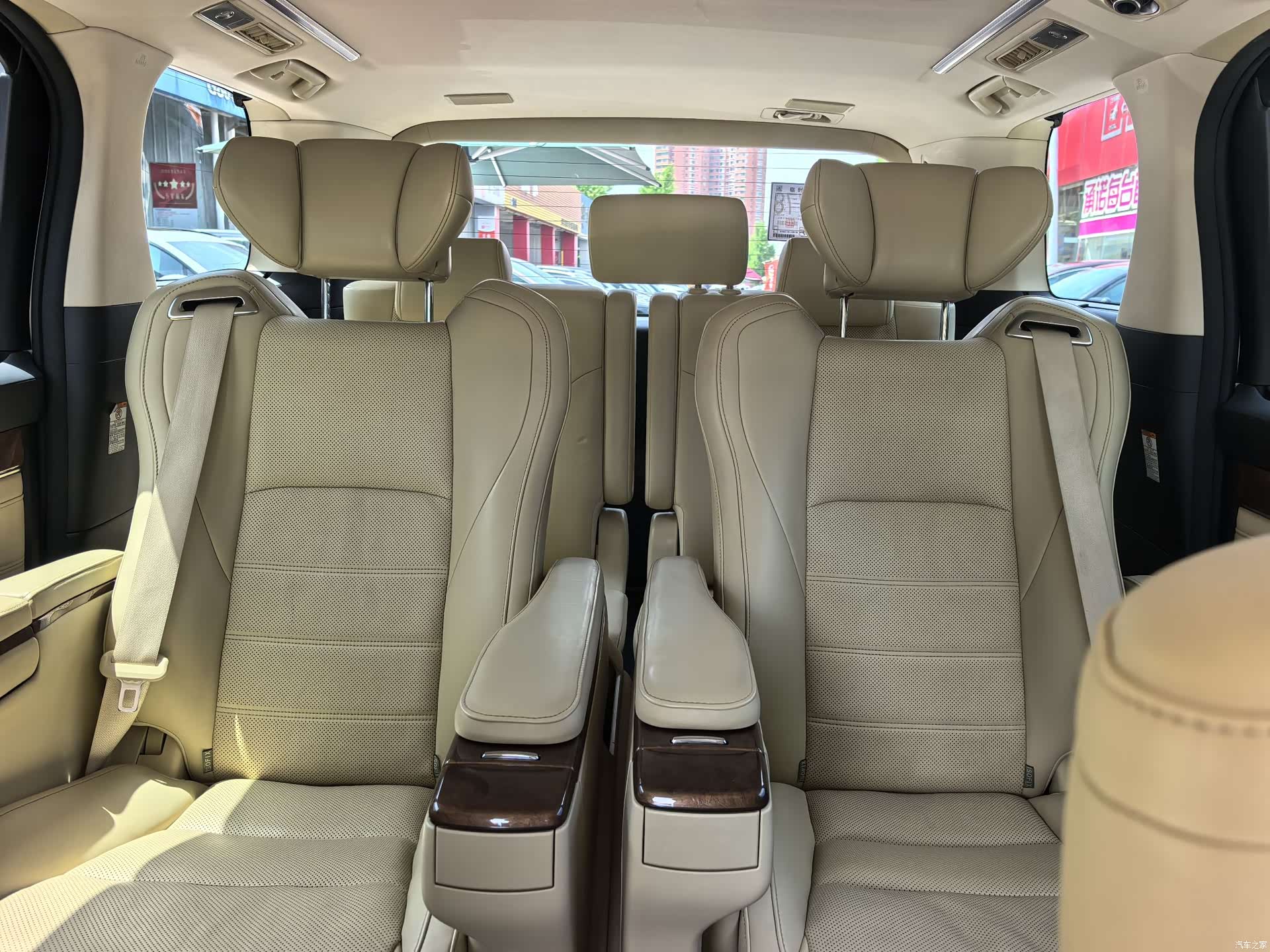 Toyota Alphard, 2017 14
