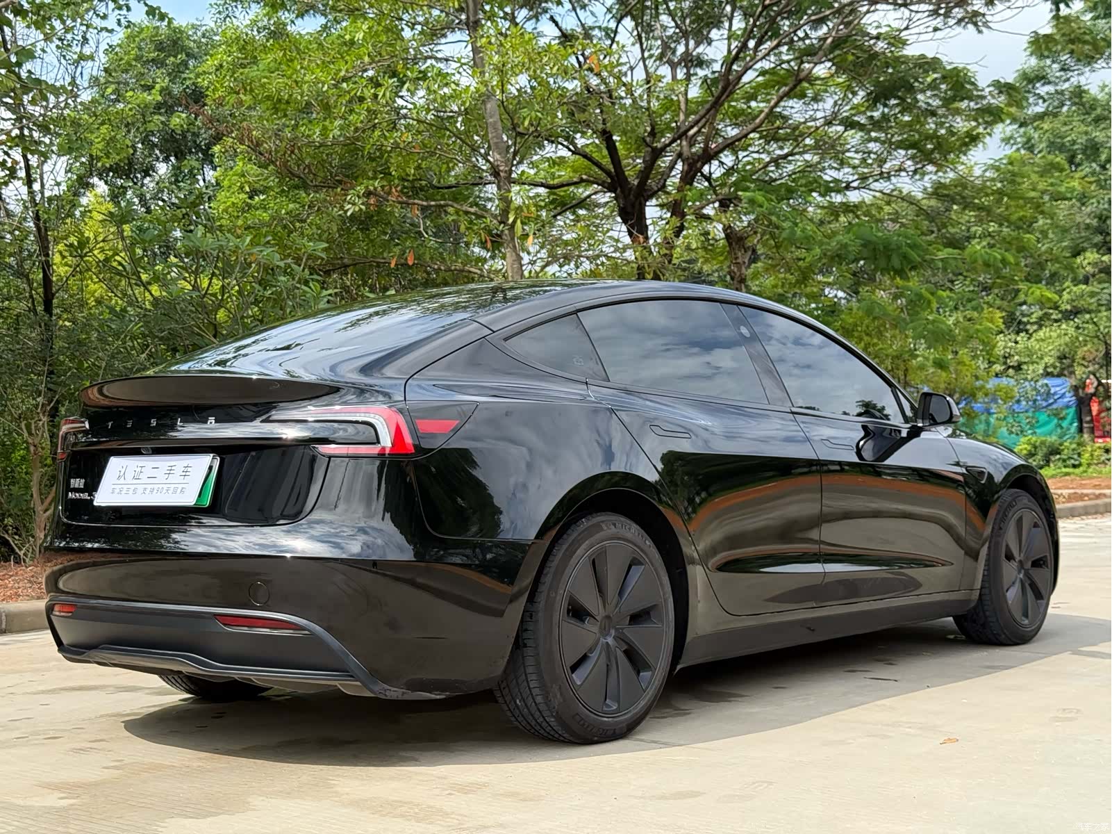 Tesla Model 3, 2023 15