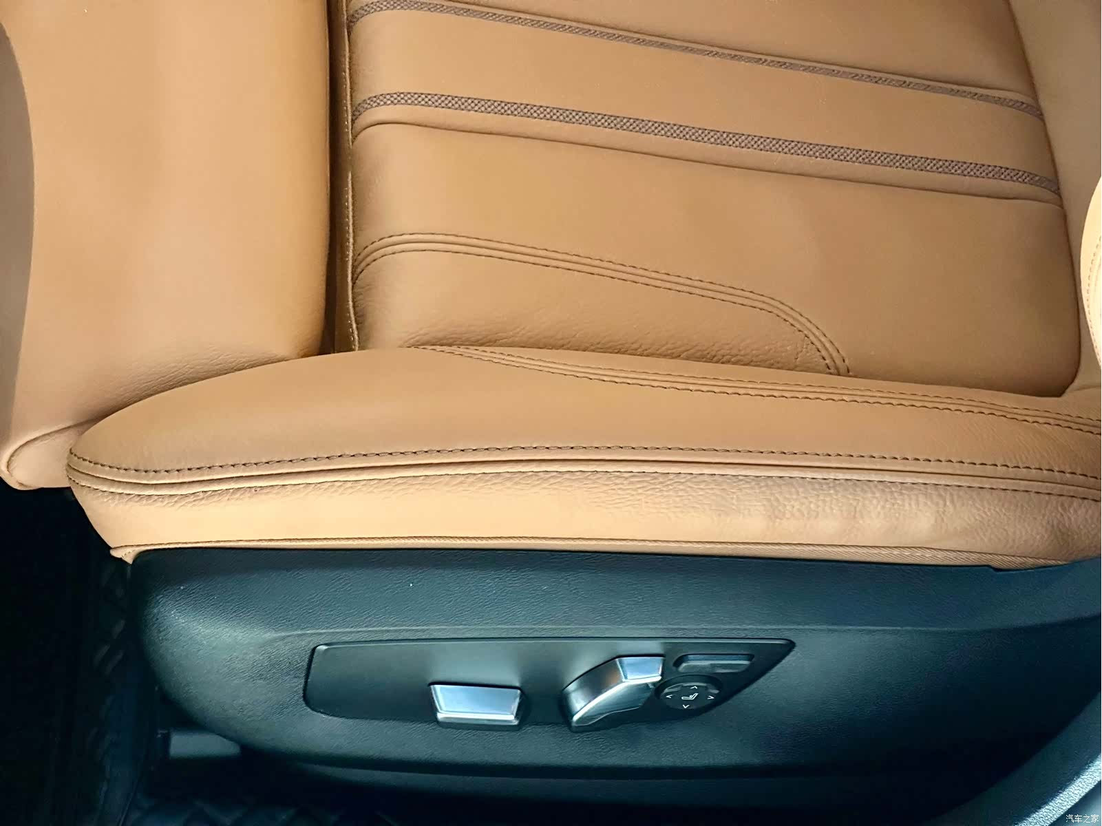 BMW 6 Series GT, 2024 19