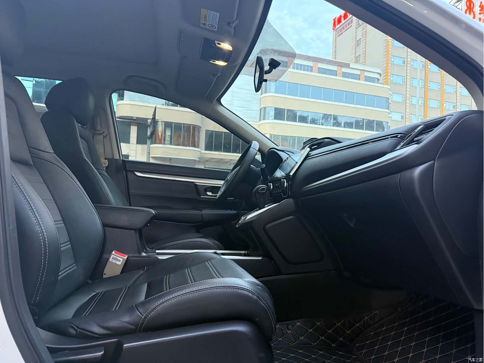 Honda CR-V, 2021 все фото