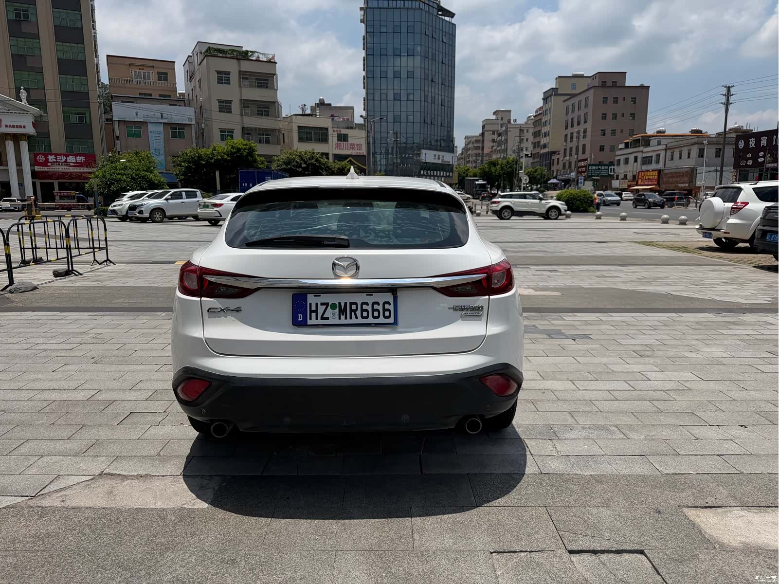 Mazda CX-4, 2017 все фото