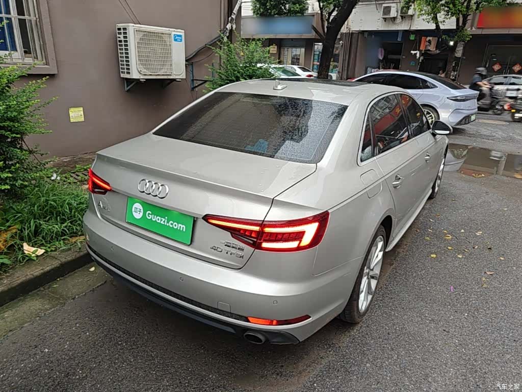 Audi A4L, 2018 7