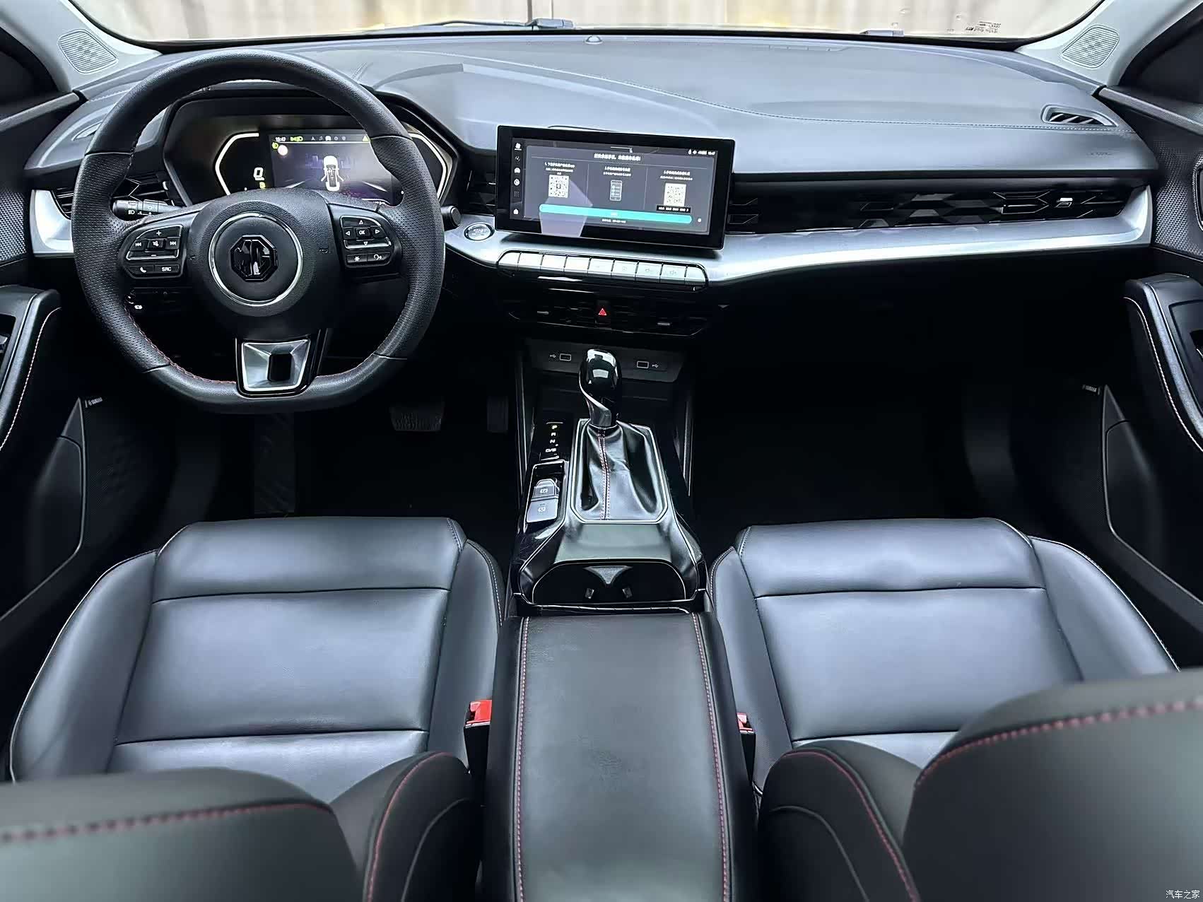 MG MG5, 2023 18