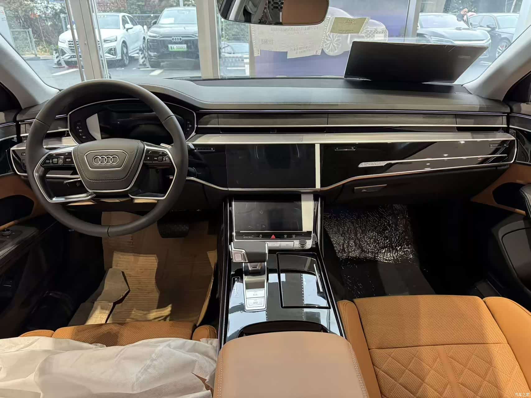 Audi A8L, 1900 2