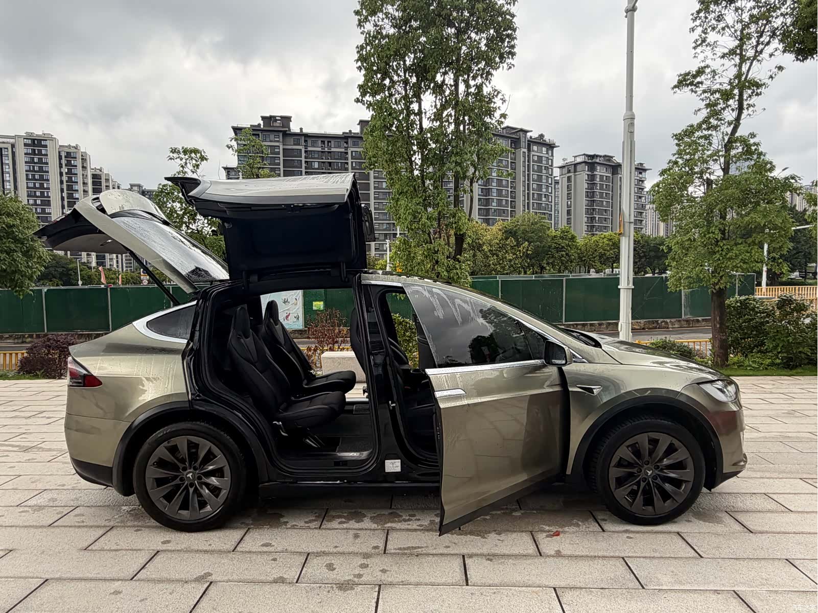 Tesla Model X, 2018 17
