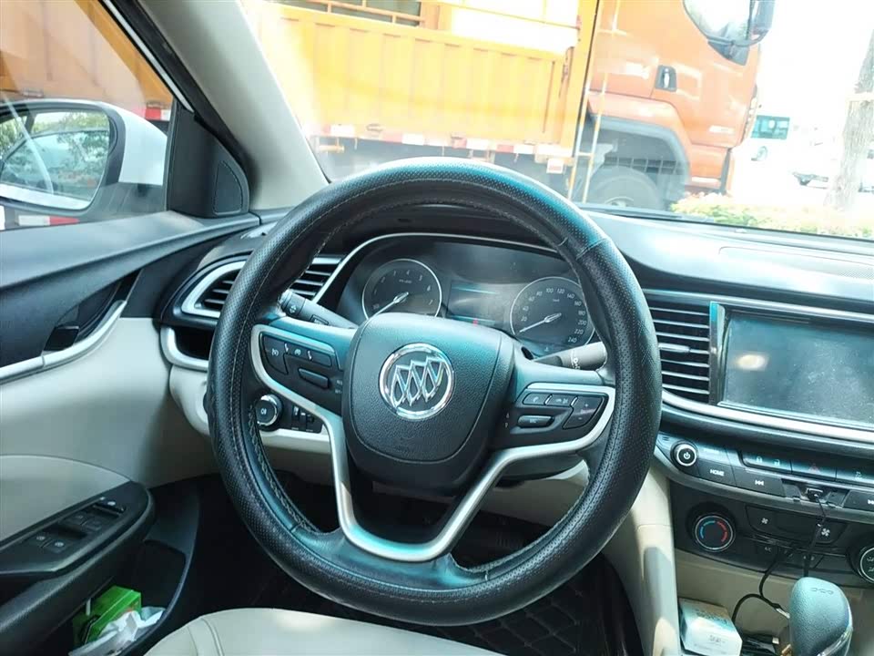 Buick Yinglang