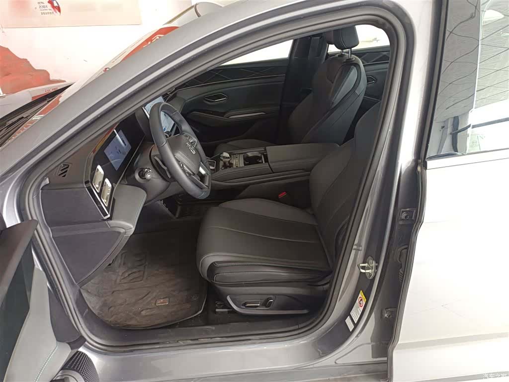 BYD Qin, 2025 15