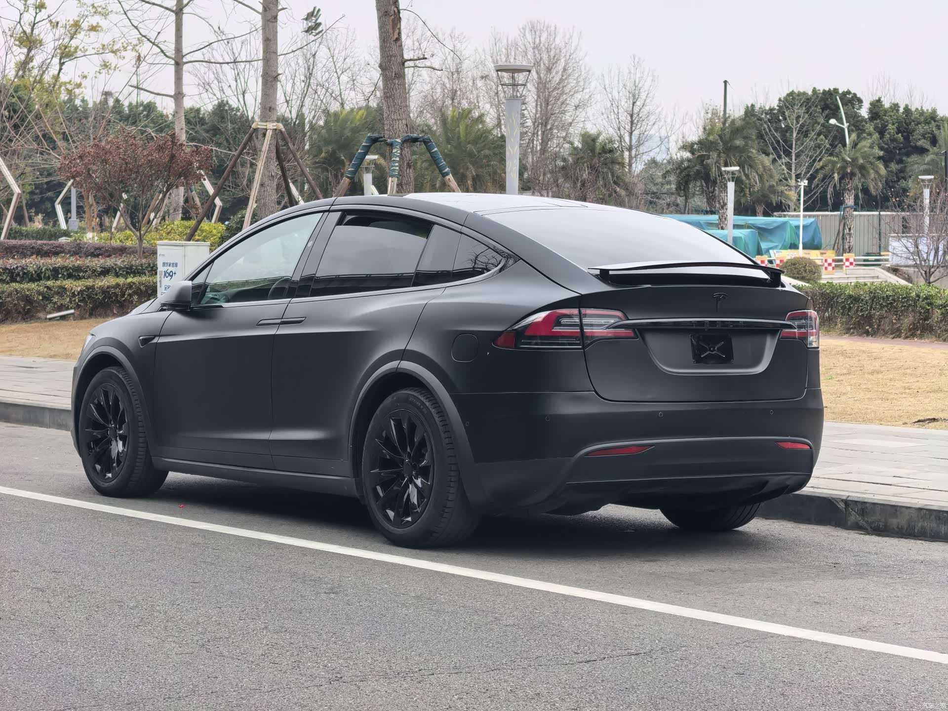 Tesla Model X, 2019 8