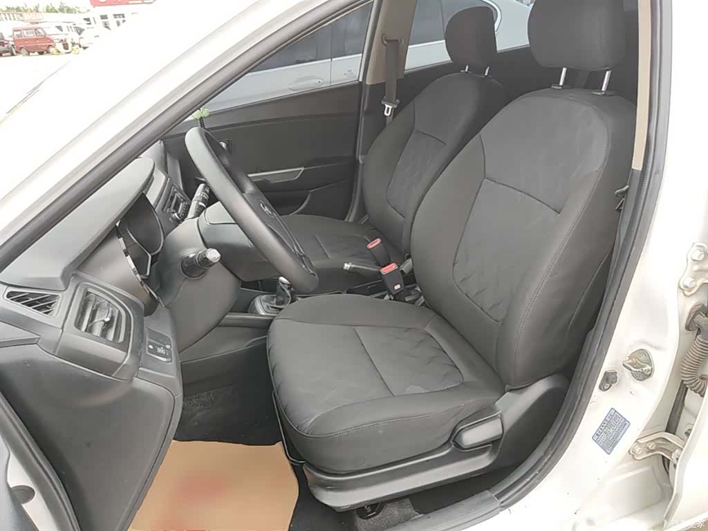 Kia K2, 2016 11