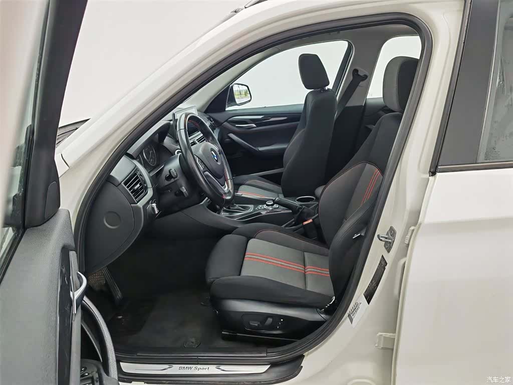 BMW X1, 2013 10