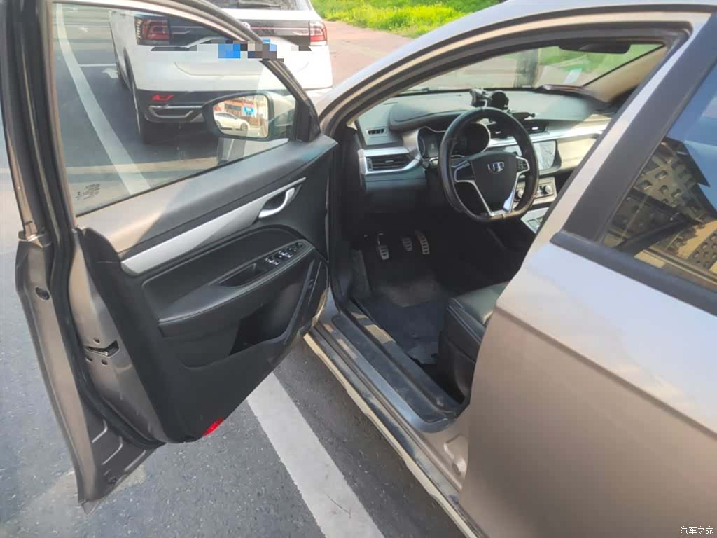 Geely S1, 2018 14
