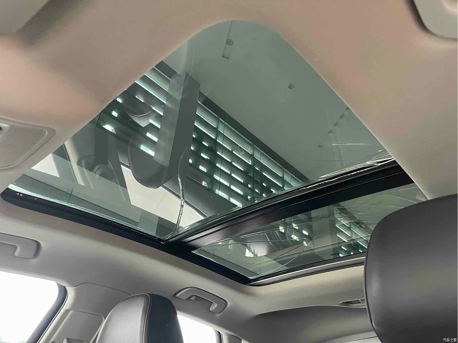 Audi Q3, 2019 13