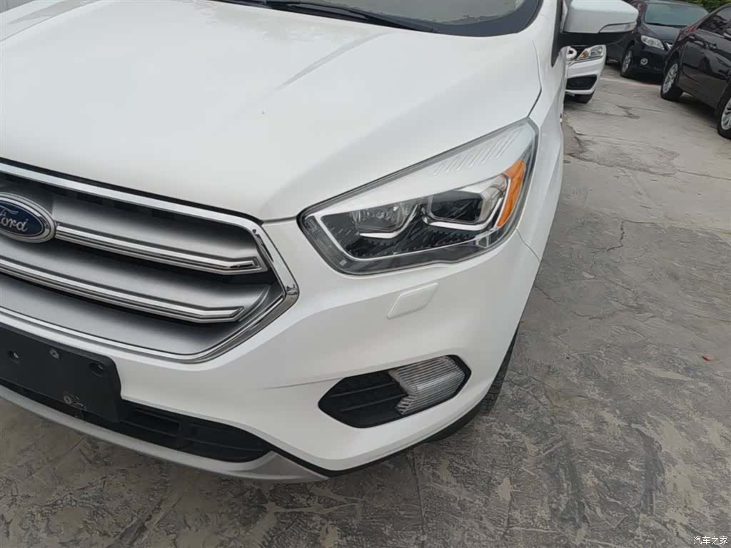 Ford Kuga, 2018 24