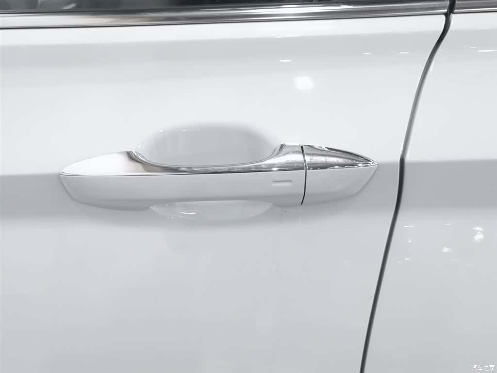 Volkswagen Sagitar, 2020 18