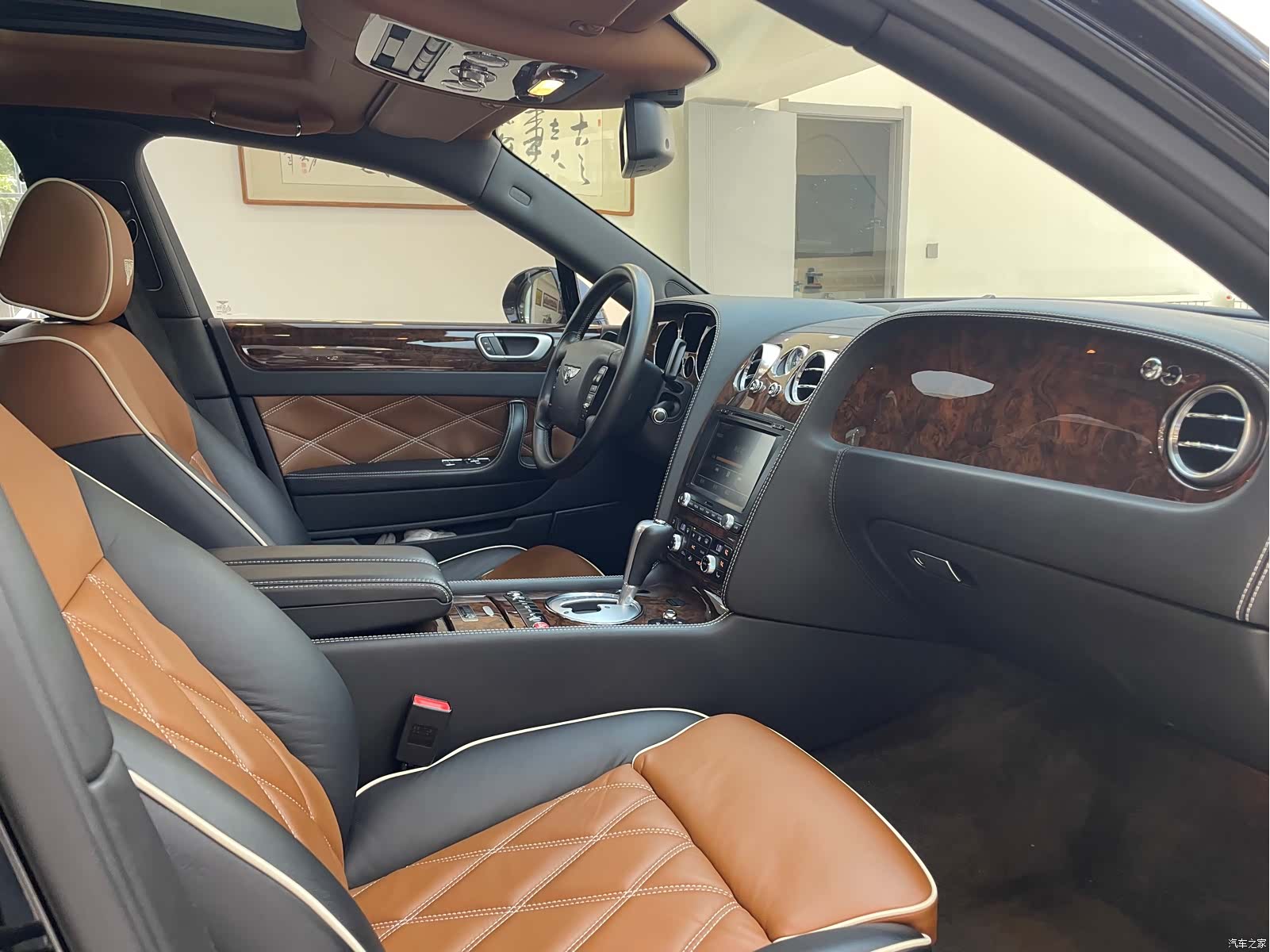 Bentley Flying Spur, 2012 10