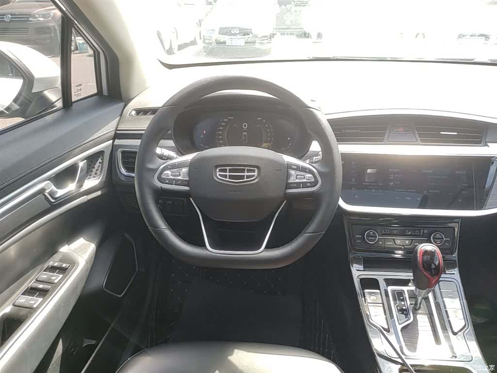 Geely Emgrand, 2020 11