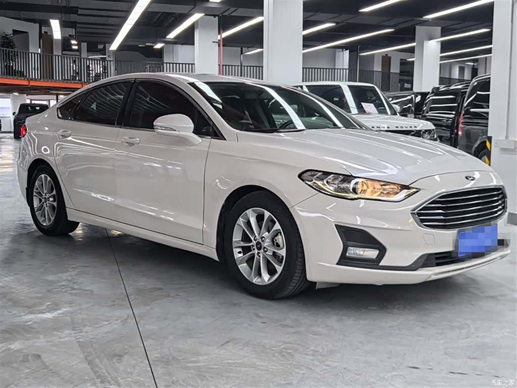 Ford Mondeo, 2019 3