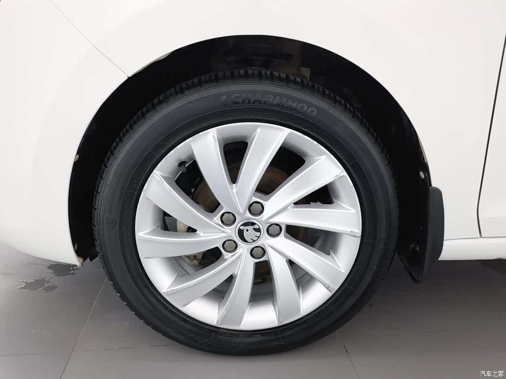 Skoda Rapid, 2018 17