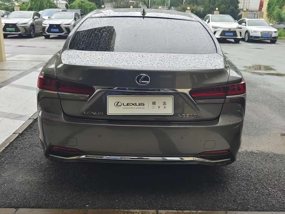 Lexus LS Lexus LS