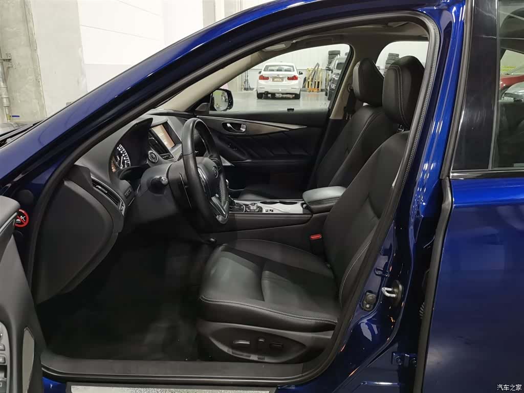 Infiniti Q50L, 2019 10