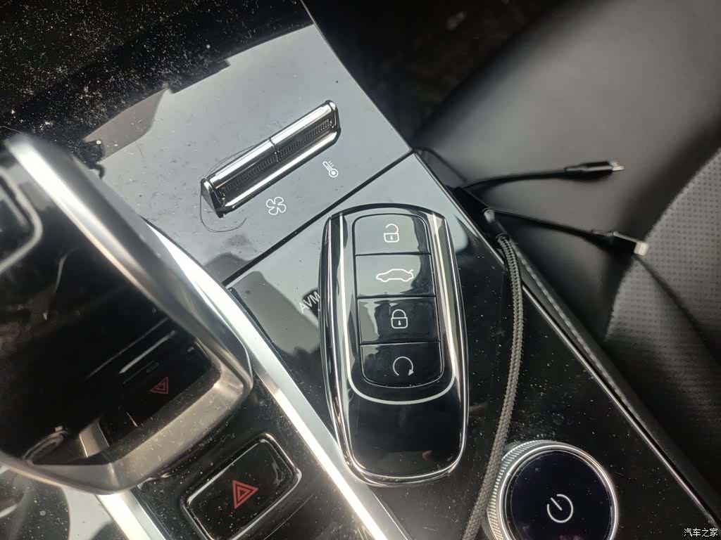 Chery Tiggo 8, 2022 12