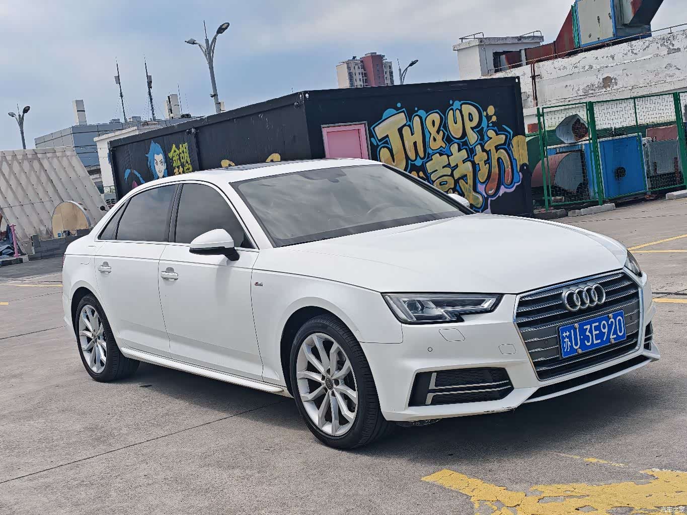 Audi A4L, 2018 3