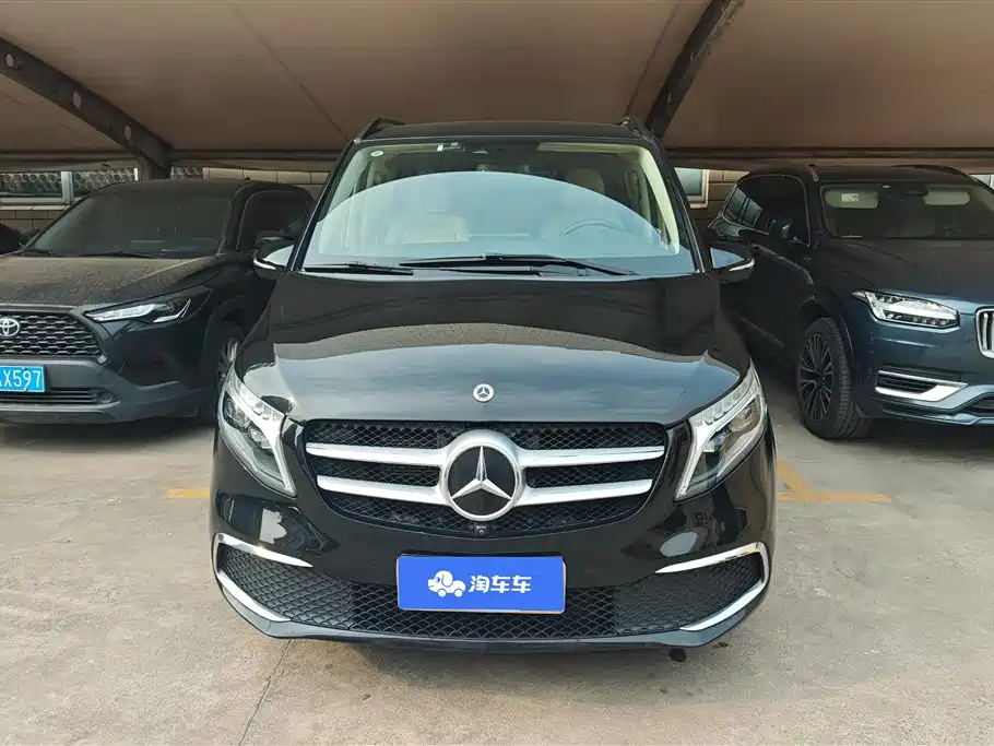 Mercedes-Benz V-class