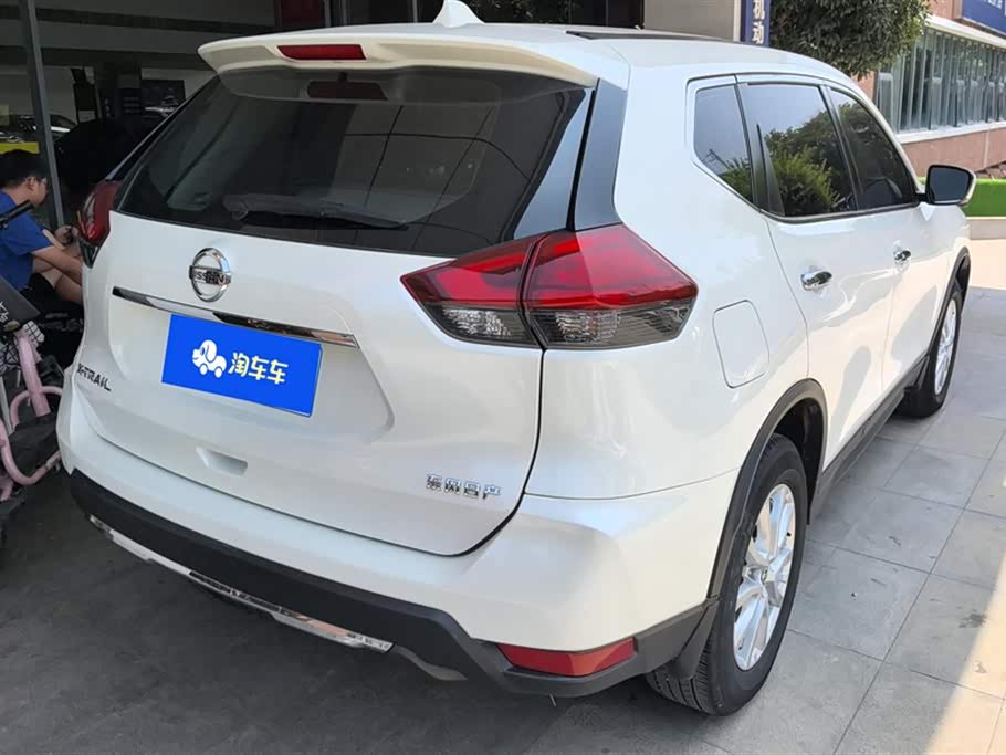 Nissan Qijun