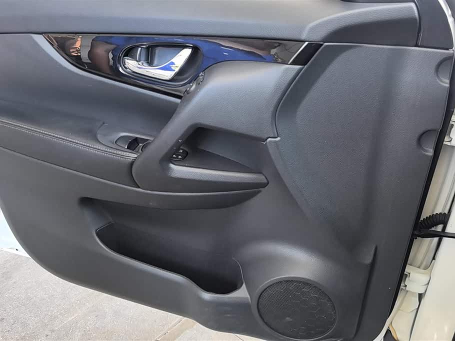 Nissan Qijun