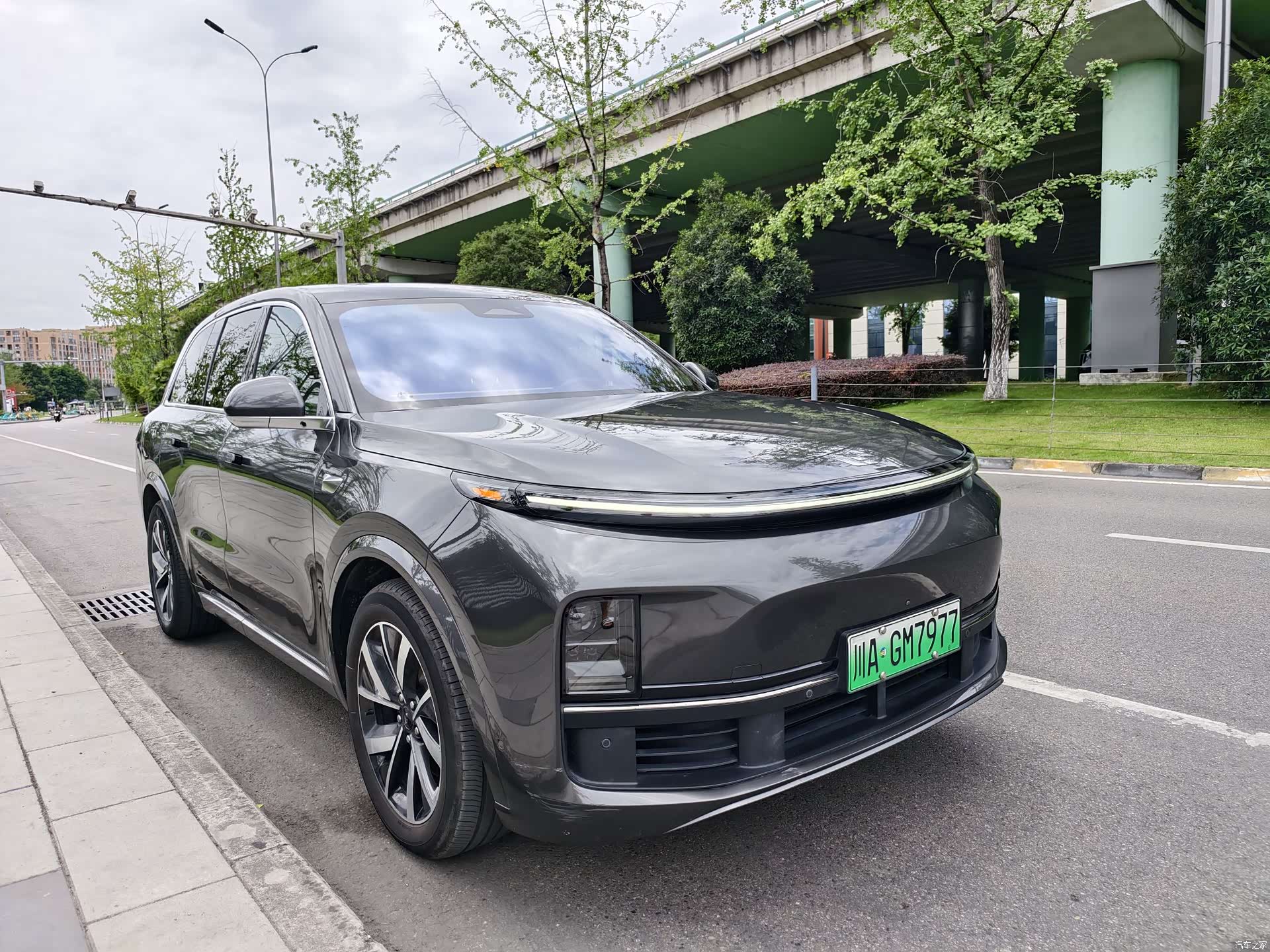 Li Auto L8, 2023 3
