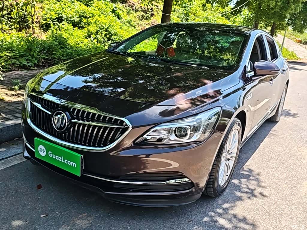 Buick LaCrosse, 2017 1