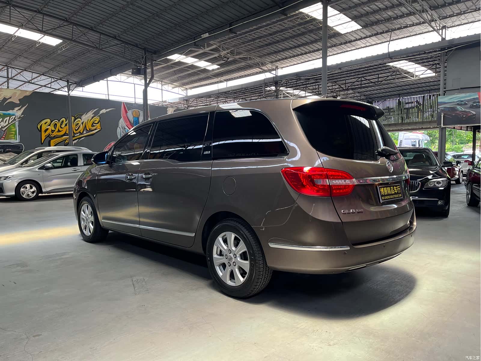 Buick GL8, 2014 7
