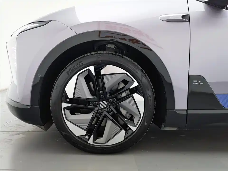 HiPhi Gao He HiPhi Y