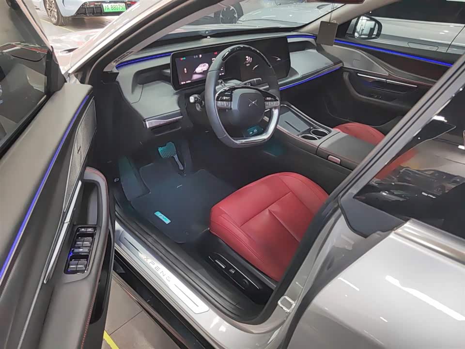 XPENG P7