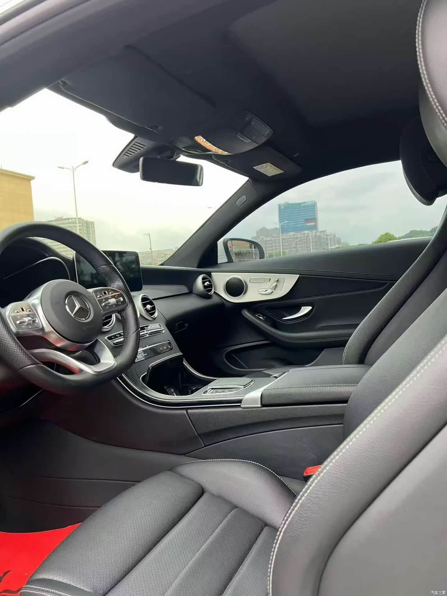 Mercedes-Benz C-Class, 2021 4