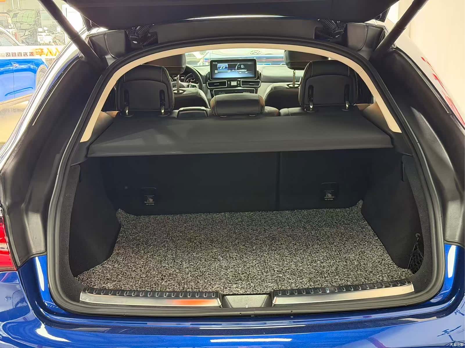 Mercedes-Benz GLE, 2018 17
