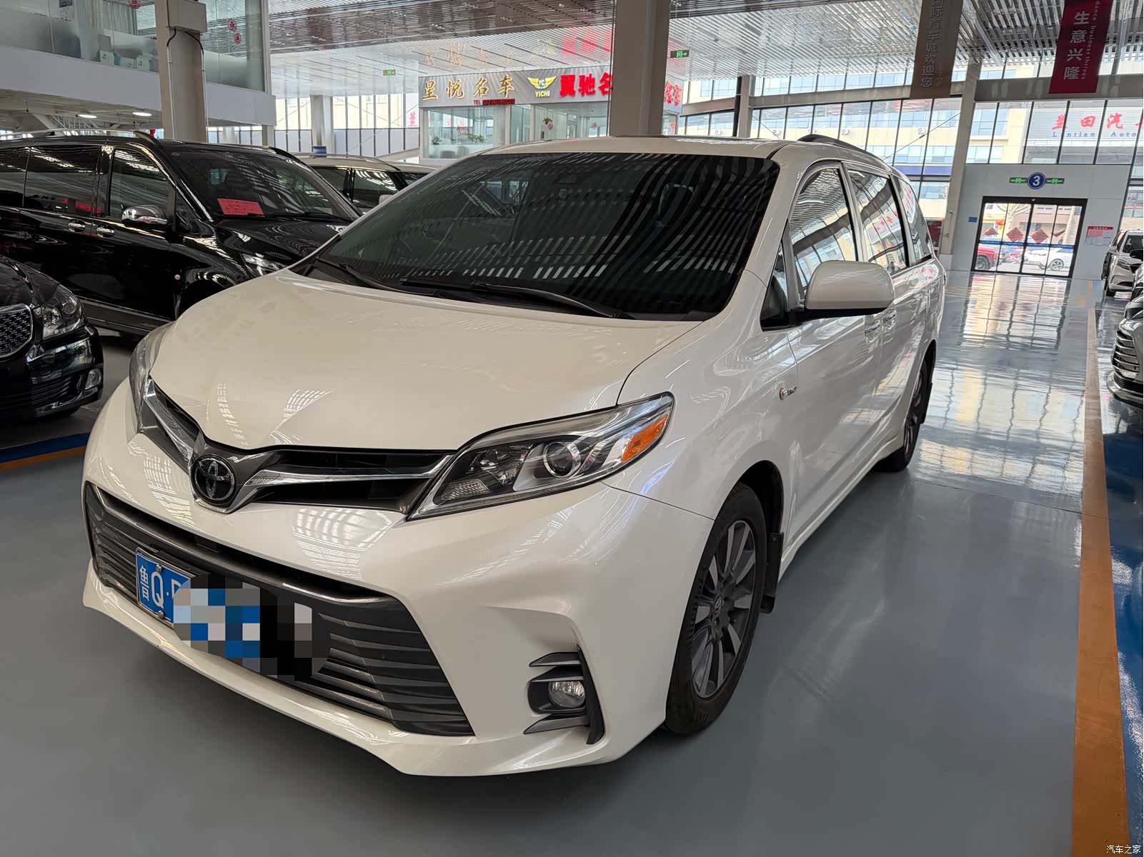 Toyota Sienna