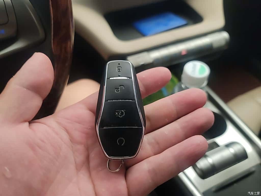 BYD Dolphin, 2024 9