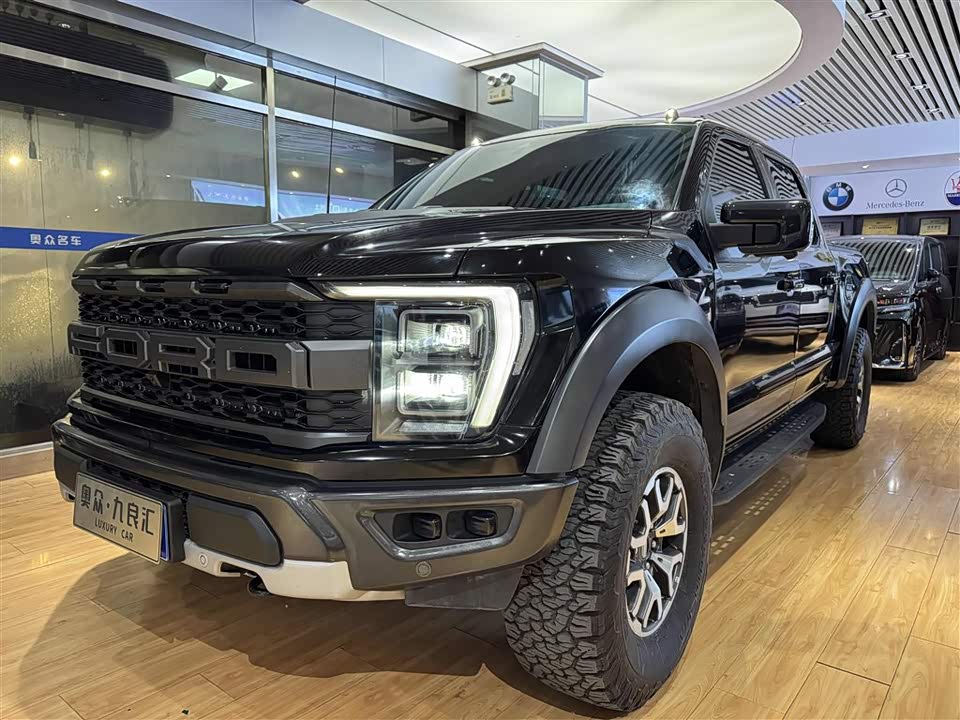 Ford F-150 Raptor