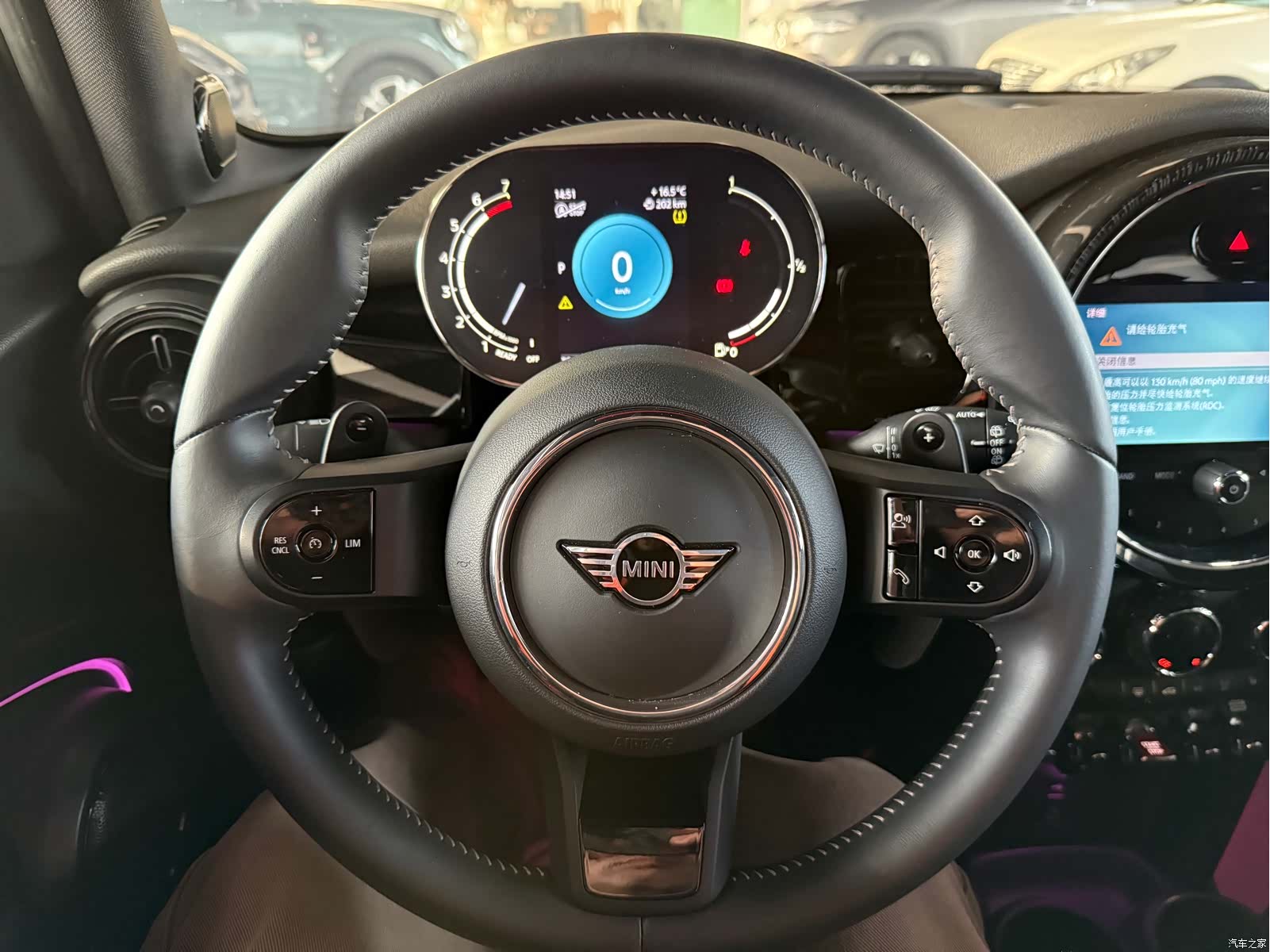 Mini Cooper, 2023 14