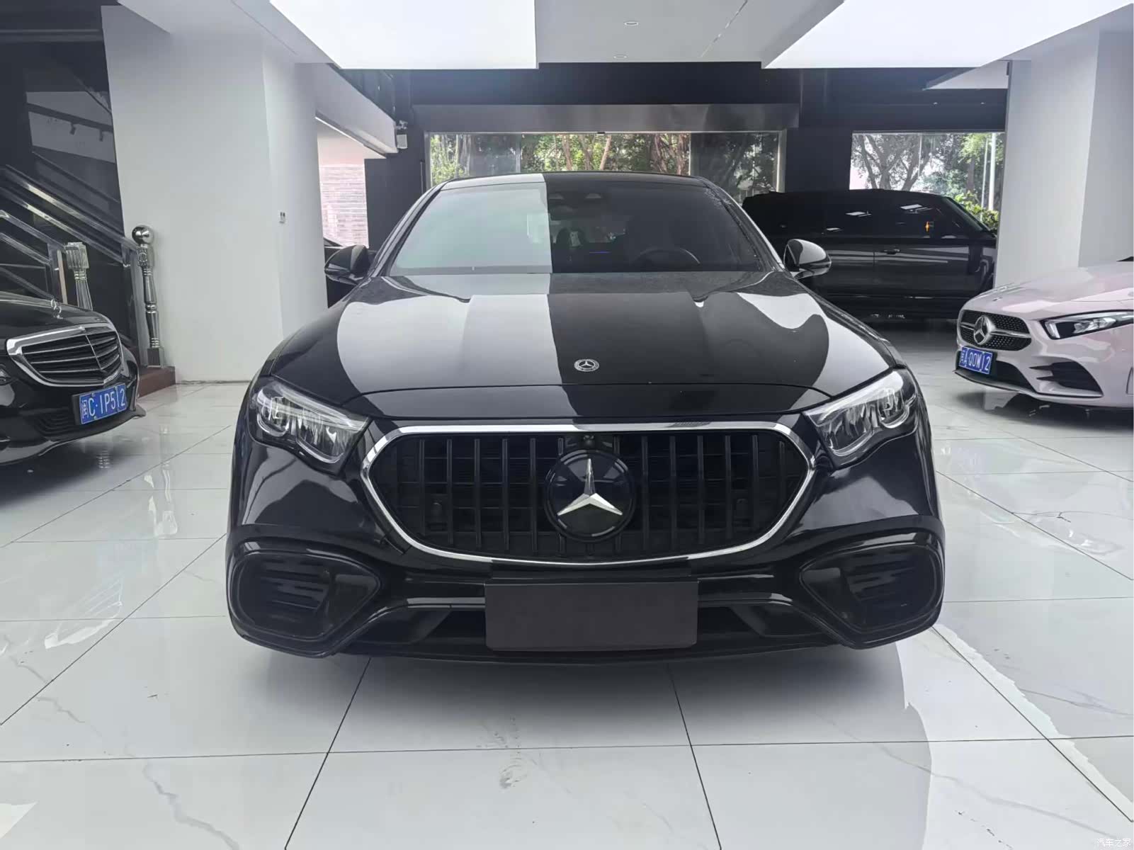 Mercedes-Benz E-Class, 2025 2