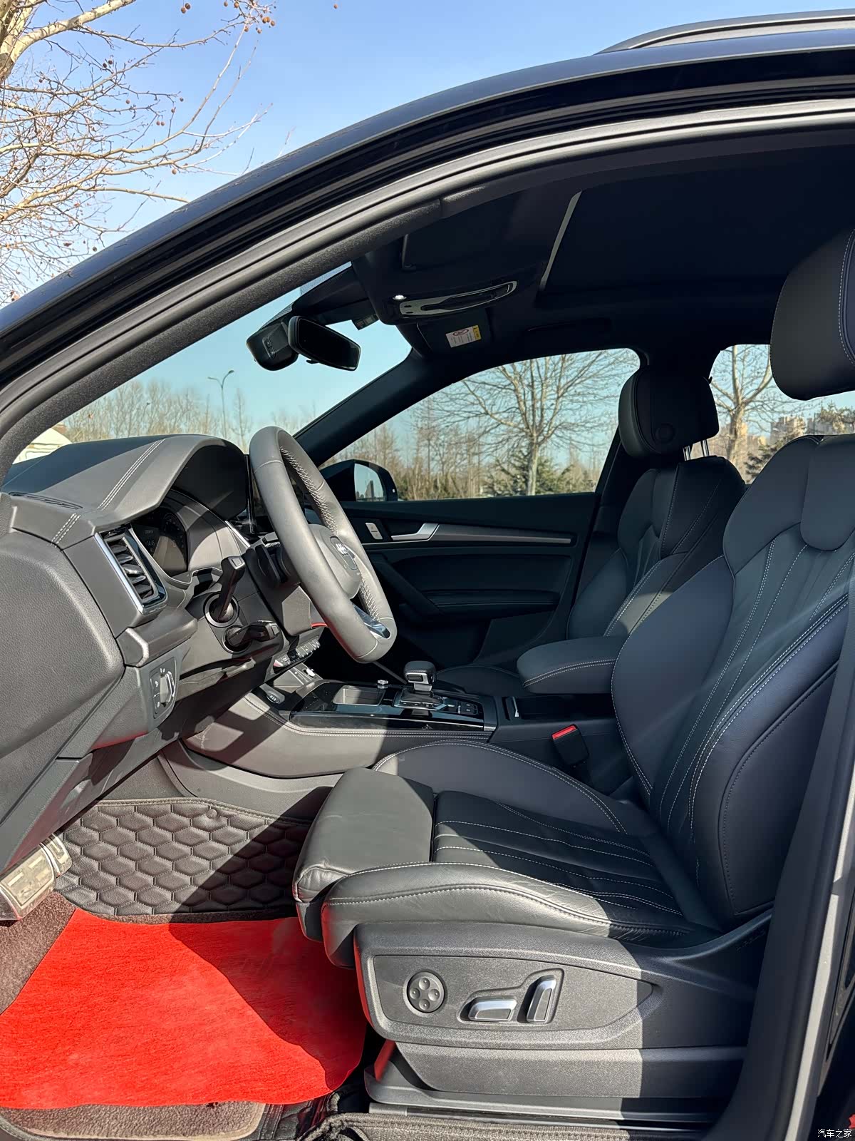 Audi Q5L, 2024 все фото